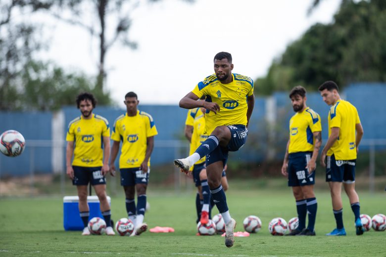 Rádio Caraça transmite confronto do Cruzeiro contra o líder da Série B