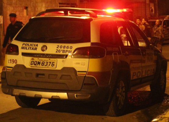 comerciante-e-baleado-na-rua-caviuna-em-itabira