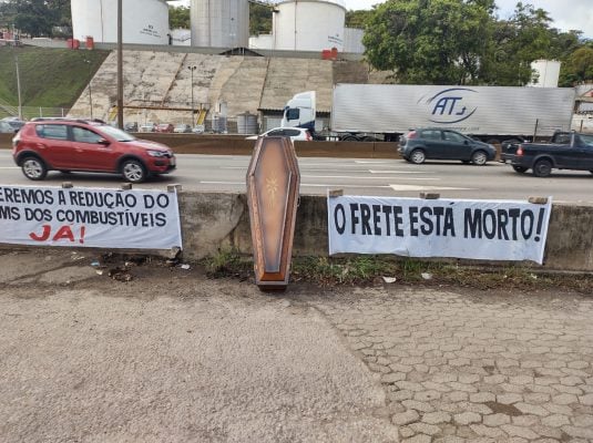 Paralisação de tanqueiros em Minas