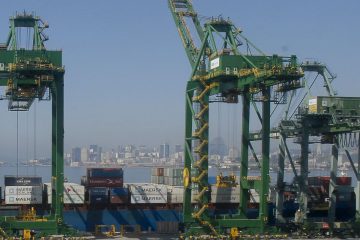 Balança comercial registra superávit de US$ 8,1 bilhões em abril