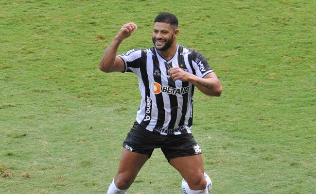 Atlético-MG não terá Hulk em partida contra o Athletico-PR, no domingo