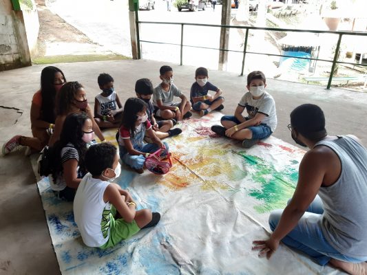 Cerca de 200 crianças agitam o evento "Festa na Floresta" em Monlevade
