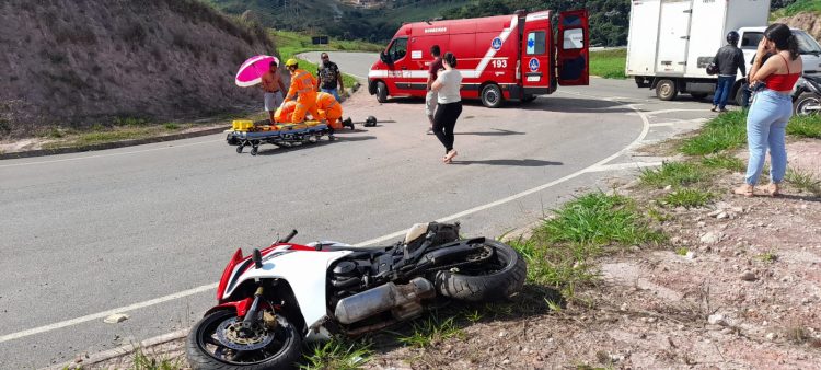 motociclista-e-socorrido-em-estado-grave-apos-acidente-no-vale-do-sol