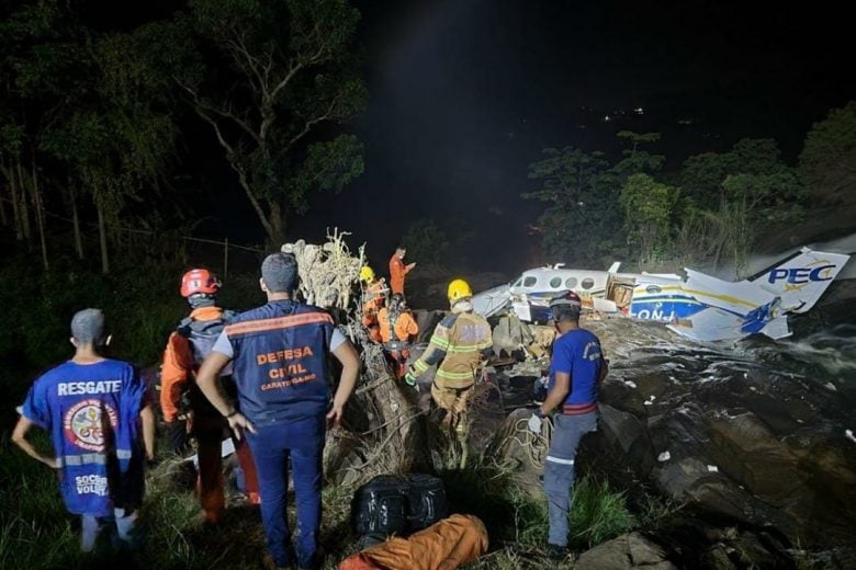 Cemig divulga que avião de Marília Mendonça chocou-se contra rede elétrica