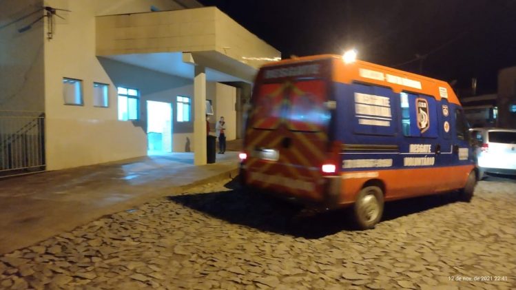 Comerciante é morto com tiro no peito em Santa Bárbara