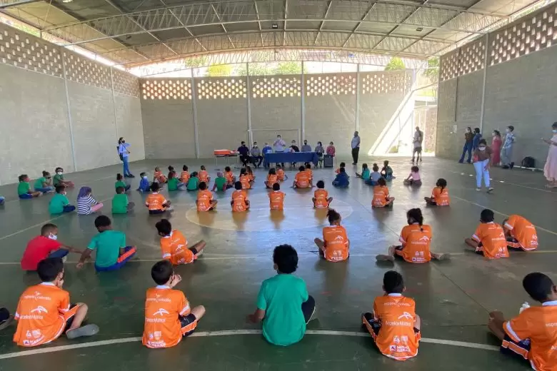 Projeto na Escola Municipal Cicinha Moura leva esporte e bem estar para os alunos