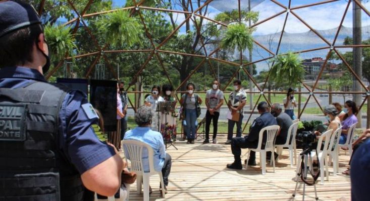 Projeto "Elas cultivam a Lagoinha"