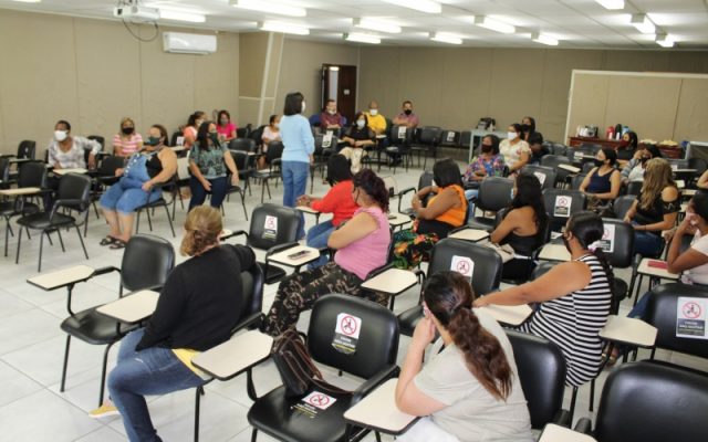 Com retorno caótico do transporte escolar em Monlevade, responsáveis se reúnem para melhorias