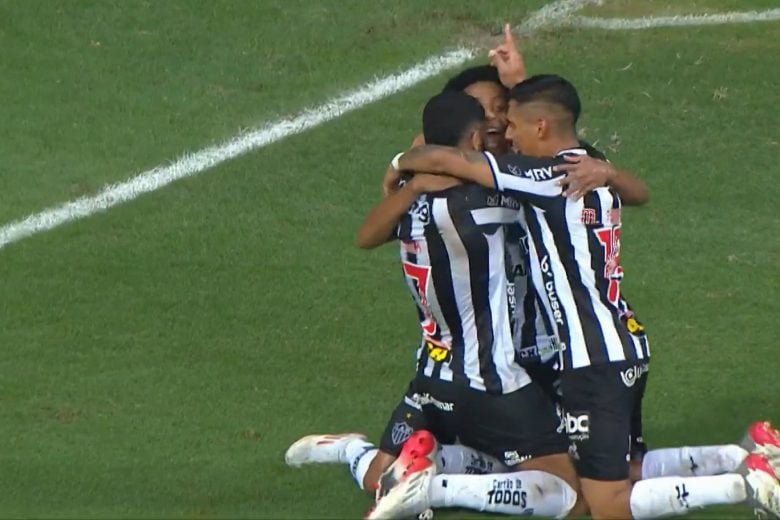 É campeão! Em jogo espetacular, Atlético vira sobre o Bahia e é bicampeão brasileiro