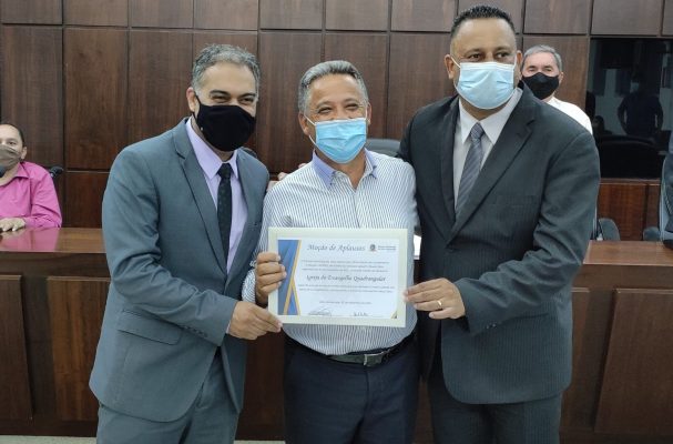 Igreja do Evangelho Quadrangular e pastor Benedito Epaminondas são homenageados pela Câmara de Monlevade