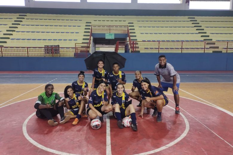 Equipe itabirana de futsal feminino participa do Campeonato Mineiro