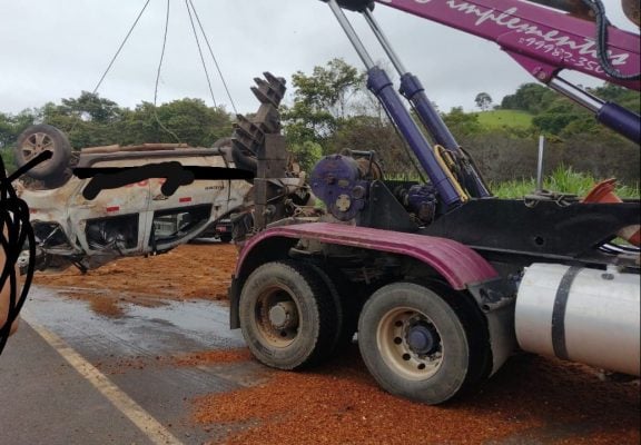 transito-e-liberado-apos-acidente-com-morte-na-br-381