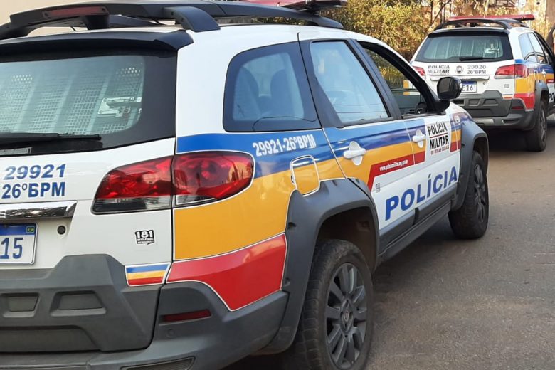 Bandido puxa o gatilho durante assalto, mas arma falha em Itabira