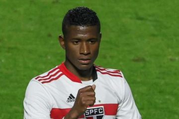 Grêmio acerta com Orejuela, e São Paulo tenta rescisão com Bruno Alves