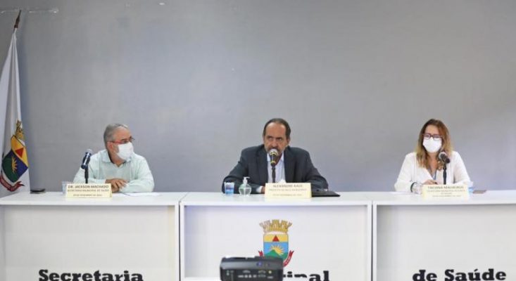 "Nós não podemos simplesmente assistir", diz Kalil sobre epidemia de gripe no Brasil