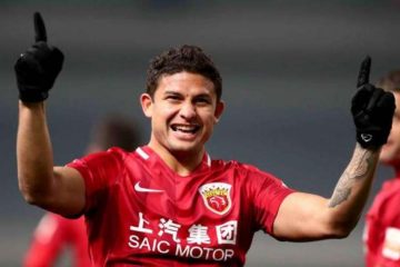 Na mira do Palmeiras, atacante Elkeson rescinde com Guangzhou FC