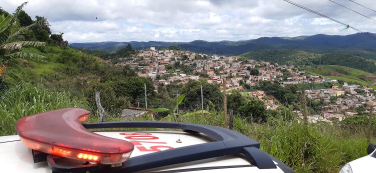pm-apreende-arma-e-detem-suspeito-apos-homem-ser-baleado-em-itabira