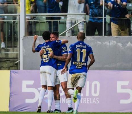 Cruzeiro vence Athletic e mantém tranquilidade no início do Campeonato Mineiro