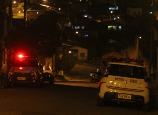 homem-baleado-no-fenix-foi-atingido-por-dois-tiros