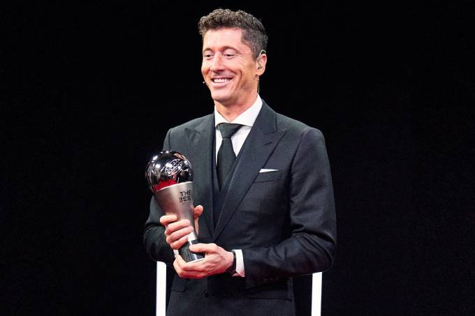 Lewandowski vence o Fifa The Best e é eleito o melhor jogador do