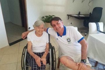 Olinda, mãe de Jair Bolsonaro, morre aos 94 anos