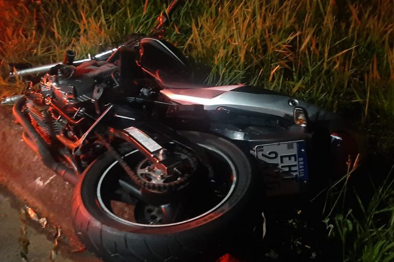 Motociclista morre em colisão com caminhão na estrada do “Forninho”