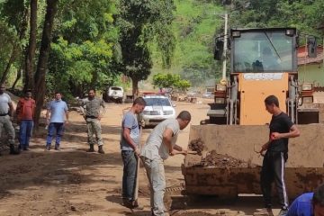 Detentos participam na limpeza de Monlevade após estragos causados pelas chuvas