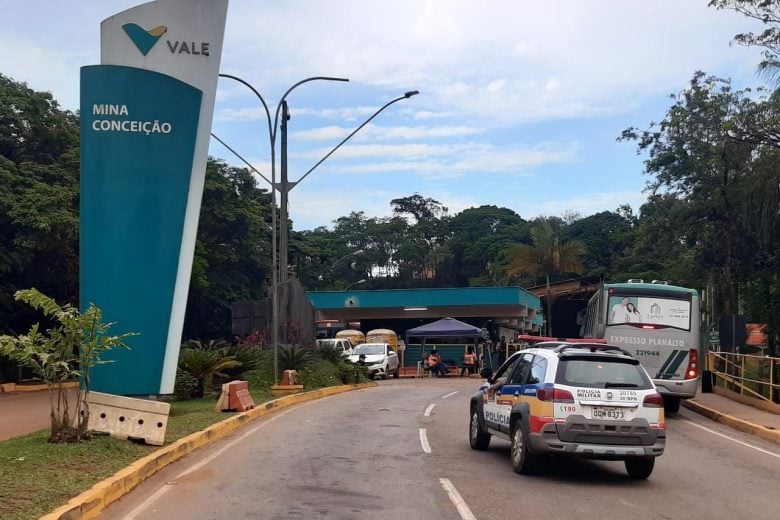 Motocicleta é furtada na portaria da Mina Conceição em Itabira