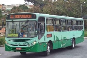 Motoristas da TransOeste fazem greve e afetam usuários de ônibus do Barreiro