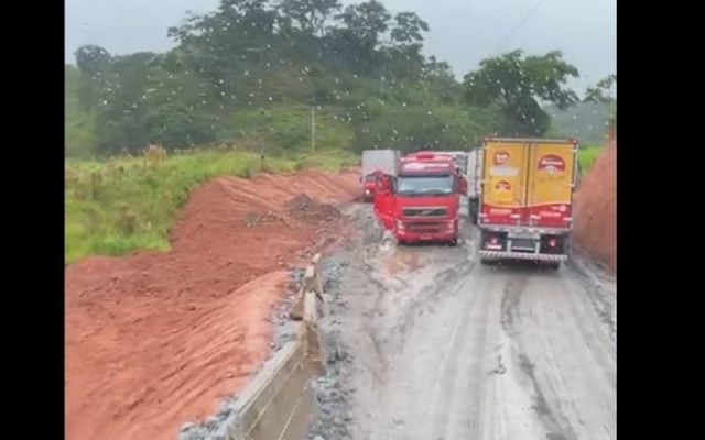 Desvio na BR-381: congestionamento chega a 5 km