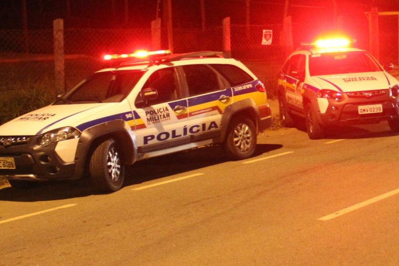 PM apreende carro clonado e detém suspeitos de receptação em Itabira