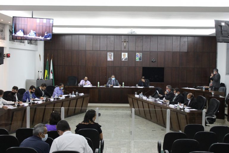 Por unanimidade, vereadores aprovam o auxílio de R$5 mil às famílias atingidas pela enchente em Monlevade