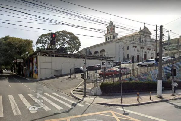 São Paulo: policial é preso após matar homem dentro de igreja em Pinheiros