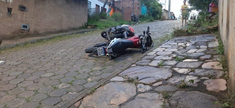 Após briga generalizada, dois homens são socorridos pelo Samu no bairro Jardim das Oliveiras