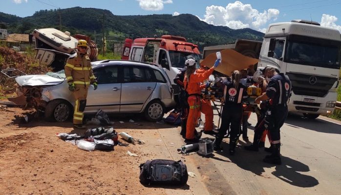 acidente-deixa-um-morto-e-outro-ferido-na-br-381-em-bom-jesus-do-amparo