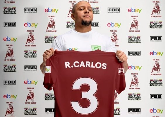 Time amador de pub inglês ganha rifa e terá ex-lateral Roberto Carlos por um jogo