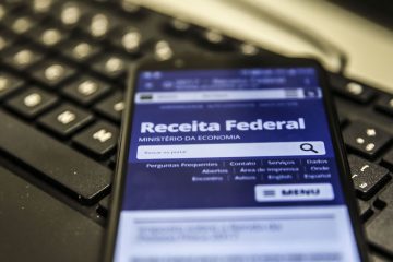 Declarações do IR entregues superam projeções da Receita Federal