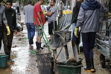 Governo libera R$ 479,8 milhões para áreas atingidas por chuvas