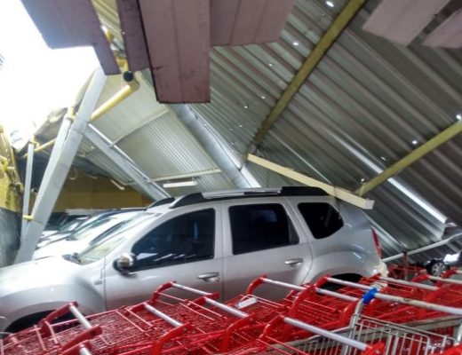 BH: chuva derruba árvores e destrói posto e supermercado em BH