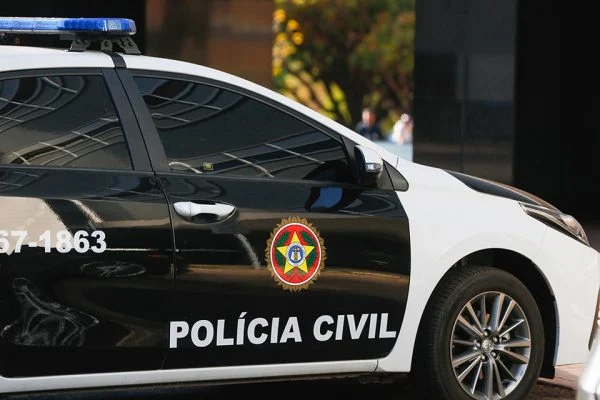 Onze alvos: Polícia Civil faz ação contra sequestro de caminhoneiros