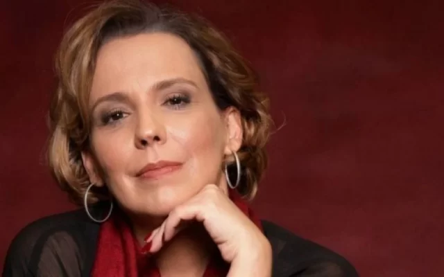 Atriz Ana Beatriz Nogueira descobre câncer no pulmão.