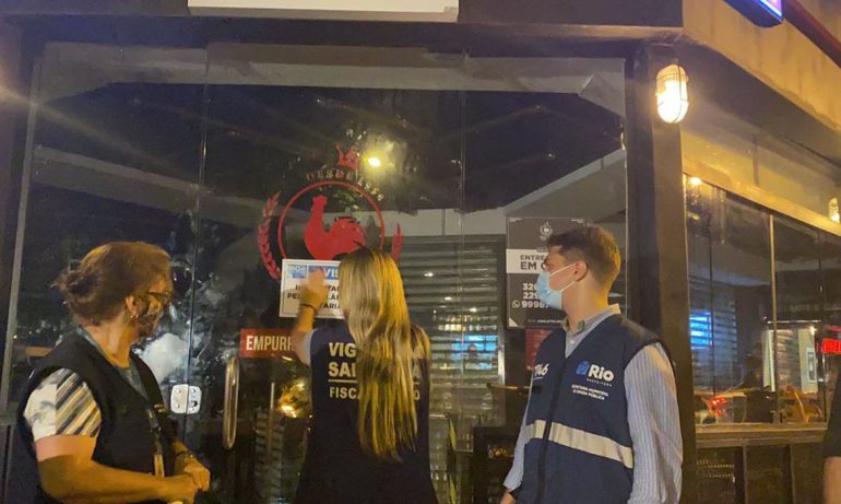 Fiscalização desmobiliza blocos clandestinos e coíbe aglomerações no Carnaval