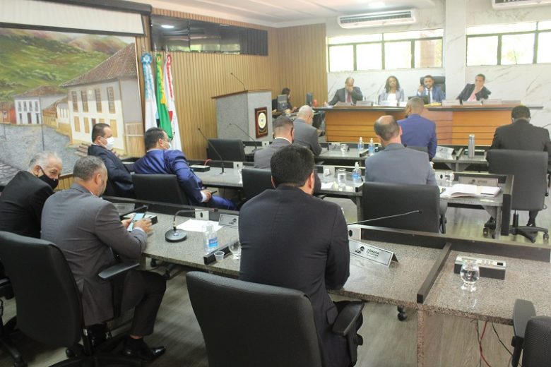 Câmara de Itabira vota doação de veículos para Polícia Civil na terça-feira