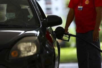 Gasolina mais cara: postos de BH aumentam o preço e valor chega a R$ 6,69