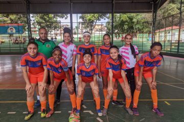 Seleção feminina de futsal de Monlevade disputa campeonato em Santa Maria de Itabira