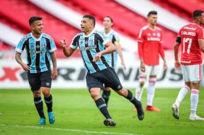 Grêmio é inocentado de caso de injúria; Inter pagará multa por ataque a ônibus