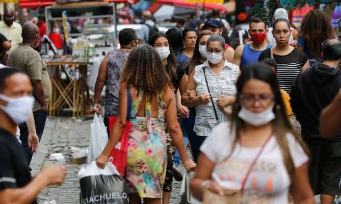 https://defatoonline.com.br/e-oficial-nao-e-obrigatorio-o-uso-de-mascaras-em-ambientes-abertos-em-monlevade/