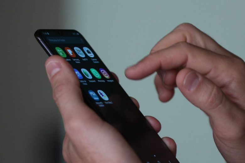 Empresas de telemarketing têm prefixo obrigatório a partir de hoje