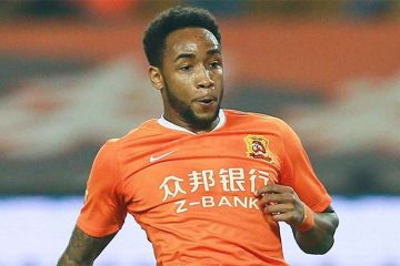 Cruzeiro encaminha contratação do atacante Rafael Silva, que já está em BH