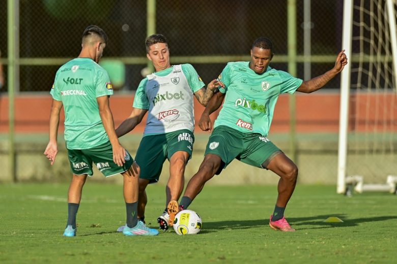 Em busca da reação no Campeonato Brasileiro, América-MG recebe o Juventude